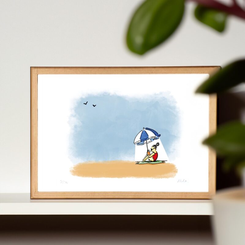 Femme qui lit sur la plage